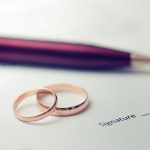 Hợp đồng tiền hôn nhân là gì? Điều kiện để hợp đồng có hiệu lực