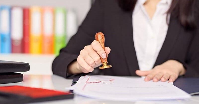 công chứng chia tách đất tương lai
