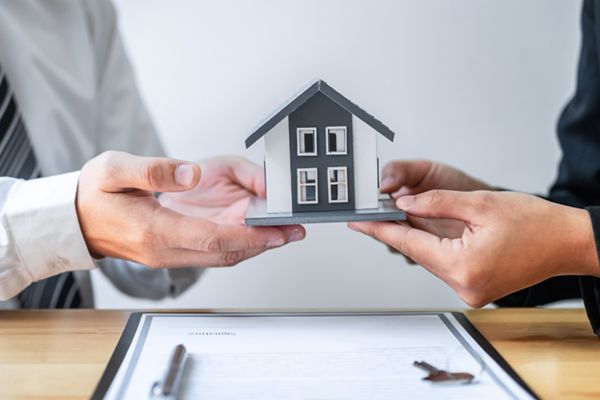 công chứng hợp đồng thuê nhà trọ