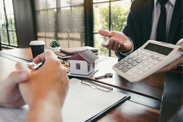 công chứng hợp đồng thuê nhà văn phòng