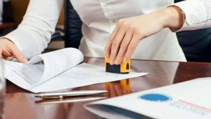 công chứng hợp đồng xe