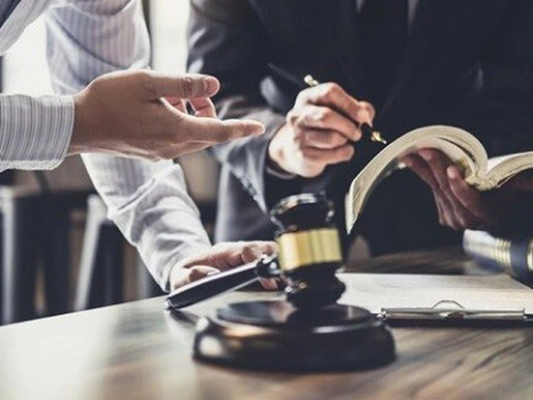 điều chuyển trái chuyên môn