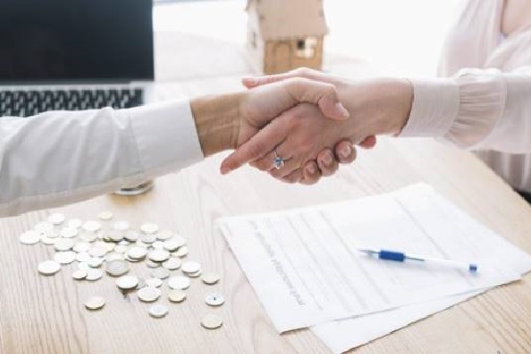 thế chấp nhiều ngân hàng