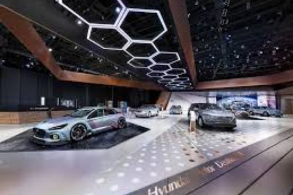 Mua xe qua đại lý: Những chi phí phát sinh