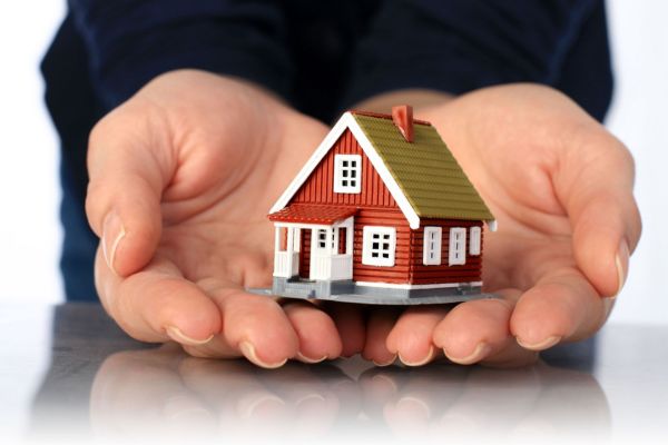 Người thuê nhà có được ưu tiên mua khi chủ nhà bán không