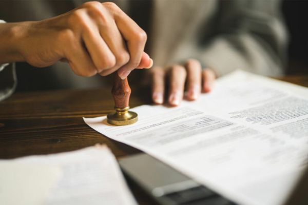 Tặng cho tài sản có điều kiện về nơi ở