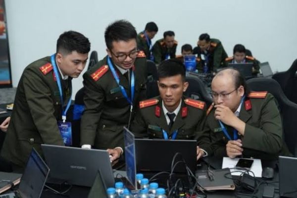 Mua nhà đất trong vùng có trung tâm đào tạo an ninh mạng
