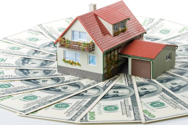 Bán nhà cũ: Các vấn đề pháp lý cần xử lý trước khi rao bán