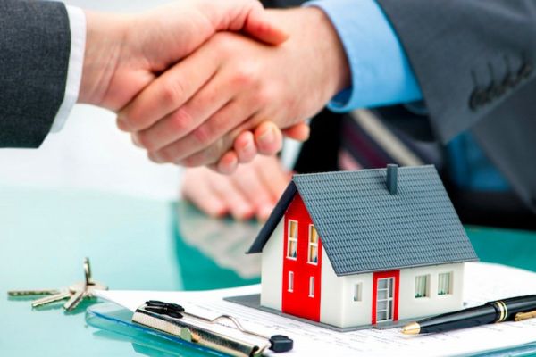 Bán nhà mới xây: Giấy tờ pháp lý cần có để giao dịch thuận lợi