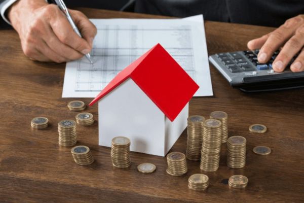 Lệ phí trước bạ khi bán nhà: Ai chịu trách nhiệm thanh toán